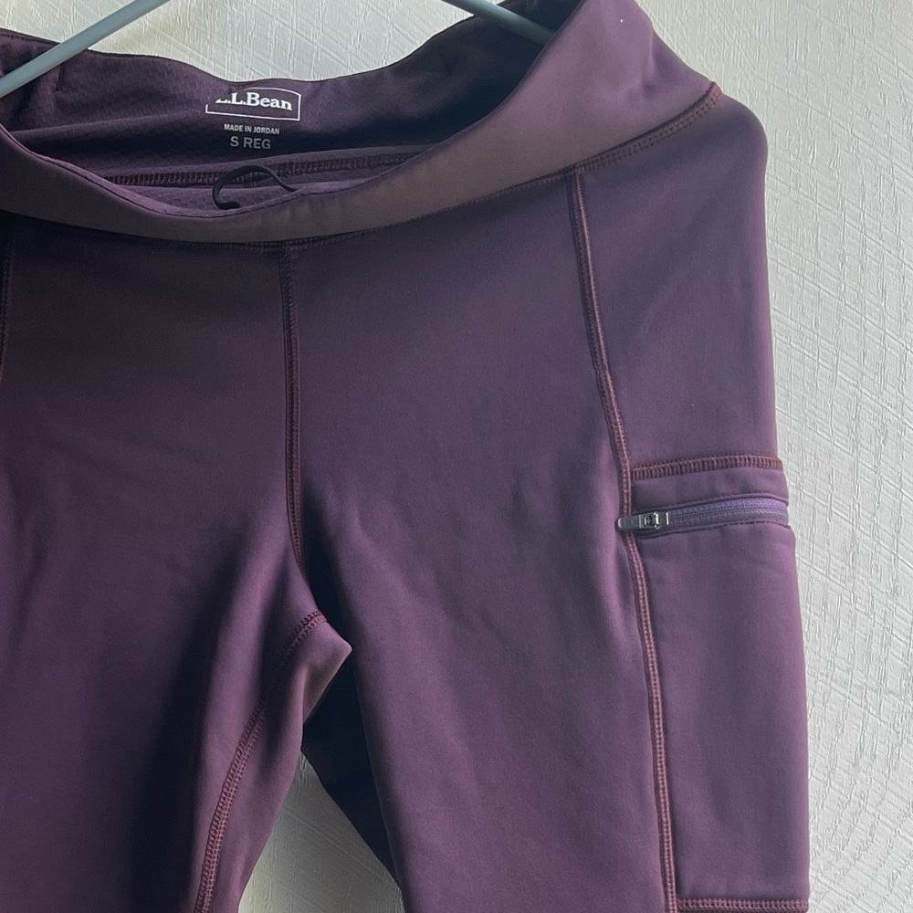 L.L.Bean women’s  primaLoft thermStretch Fleece pocket thights, midrise - Picture 5 of 6